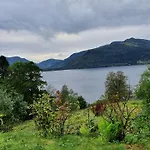 아파트 Sandeidfjorden *