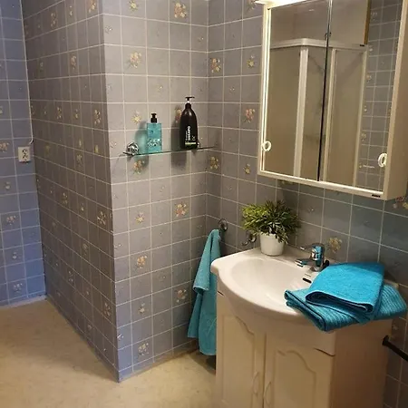 Sandeidfjorden Apartment *